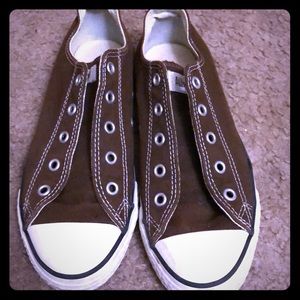 Brown Converse